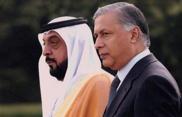 Shaukat Aziz With HRH Sheikh Khalifa bin Zayed Al Nahyan